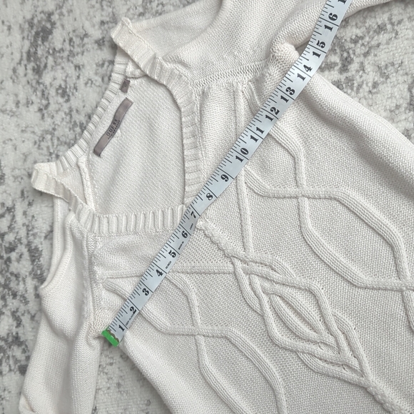 GUESS cold shoulder sweater | size xs - Picture 2 of 6